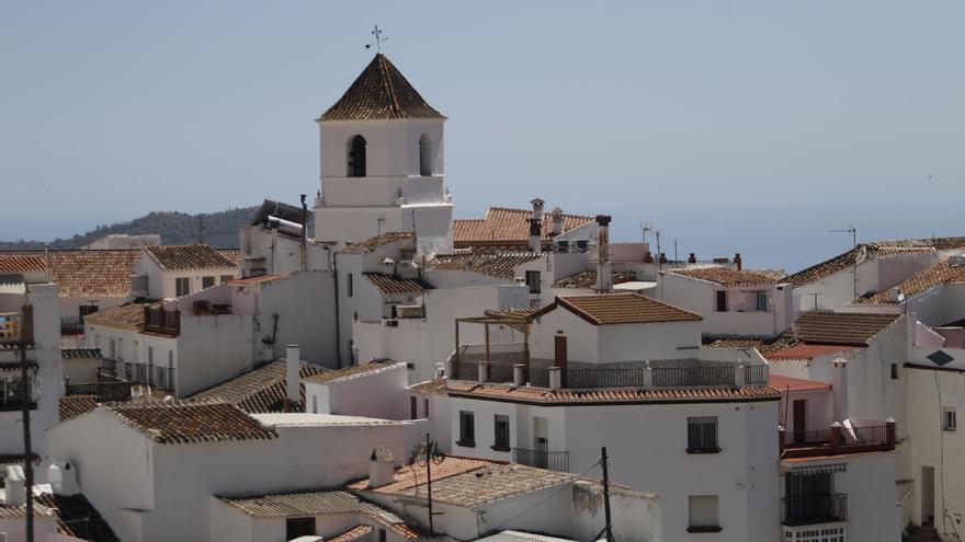 Investigado otro cura en Málaga, por acosar a su pareja y quebrantar la orden de alejamiento