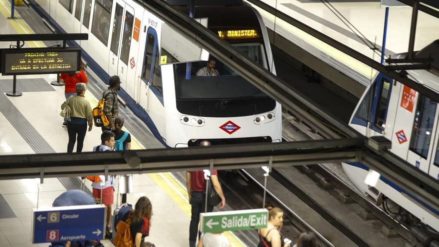 La Policía detiene a 16 jóvenes por una reyerta en el metro de Madrid