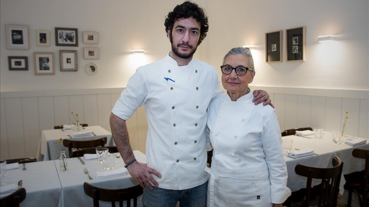 Peppe Palo y su madre, Maria Brusca, en Un'Altra Storia.