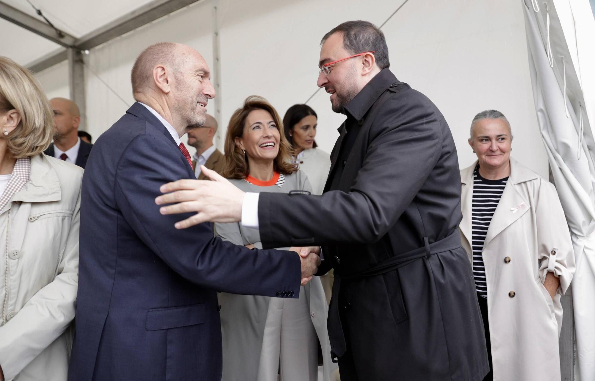 EN IMÁGENES: Así ha sido la inauguración del tercer carril de la "Y"