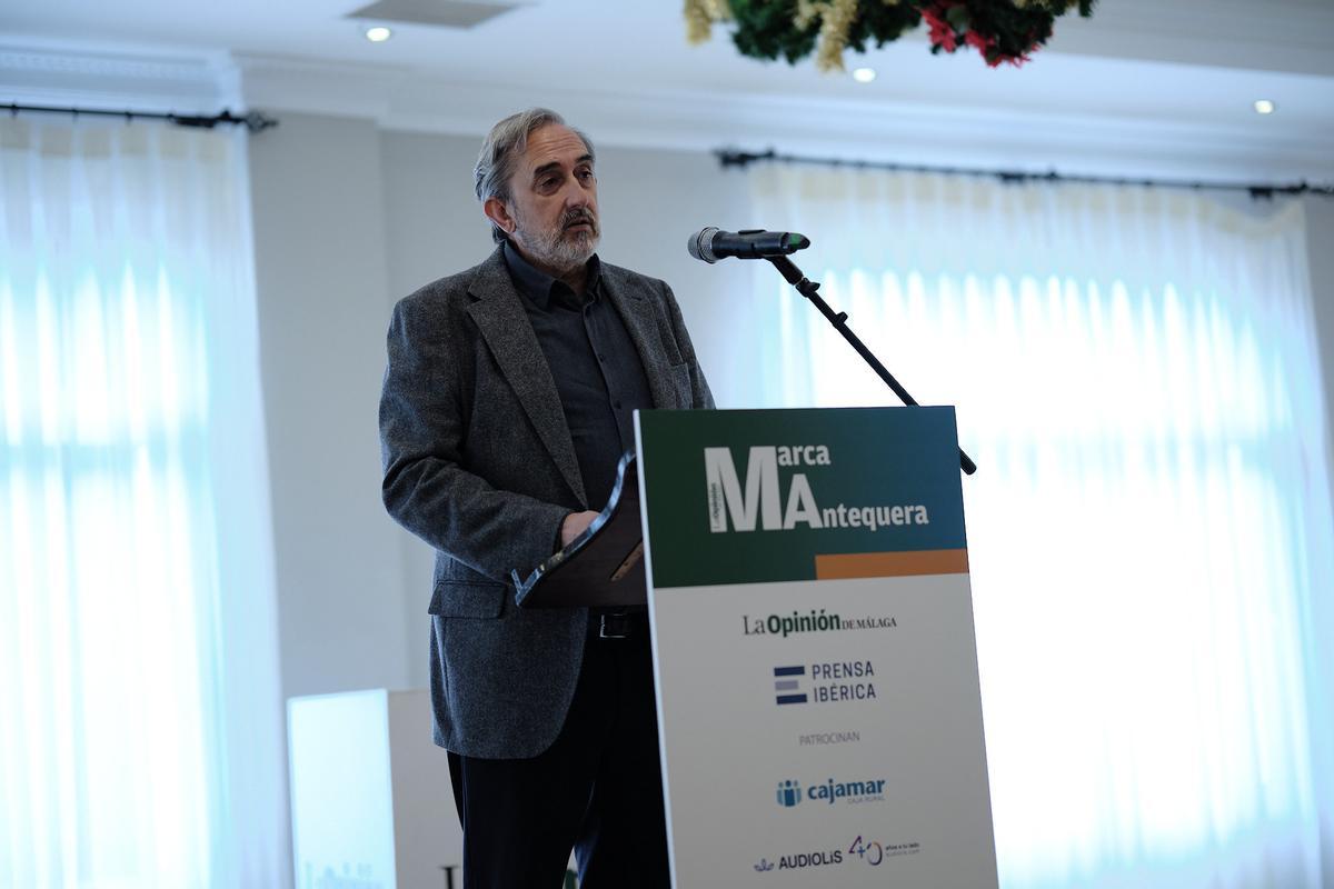 José Ramón Mendaza, director de La Opinión, durante su intervención