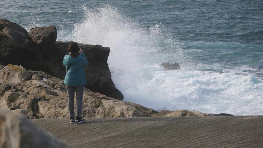 El litoral de A Coruña volverá a estar en alerta naranja este domingo