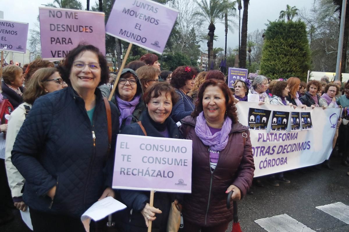 Multitudinaria manifestación del 8-M en Córdoba