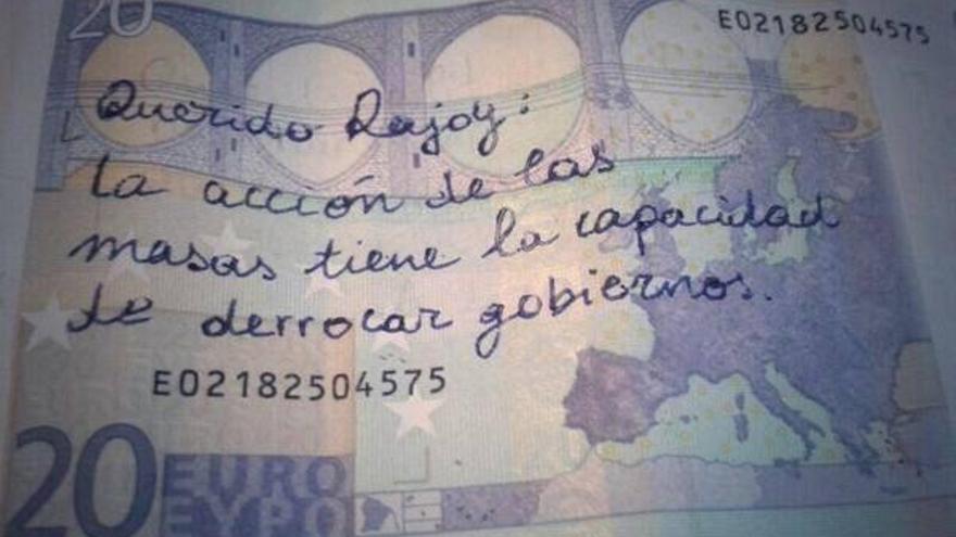 Promueven dejar mensajes en los billetes como &quot;desahogo&quot;