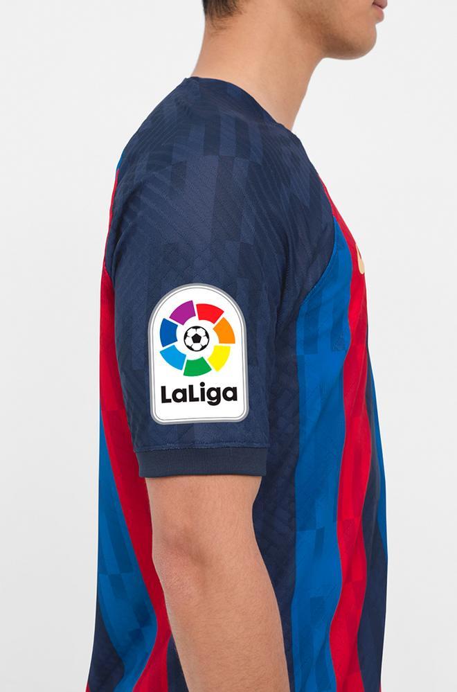 Las imágenes al detalle de la nueva equipación del Barça