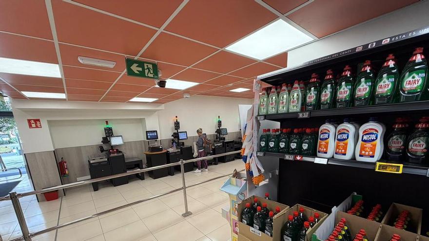 Supermercados de Vigo ya eliminan de forma definitiva las cajas atendidas por el personal