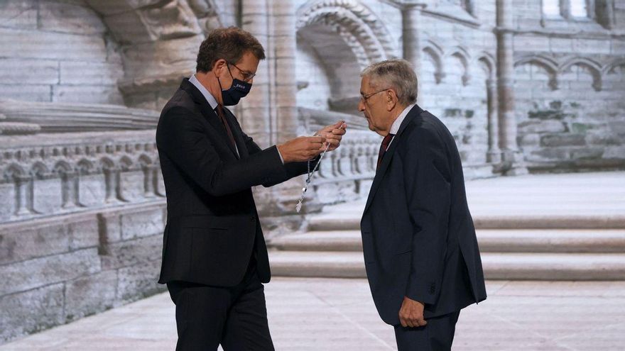 Feijóo proclama en las Medallas Castelao que Galicia resurge de la &quot;negra sombra&quot; de la pandemia