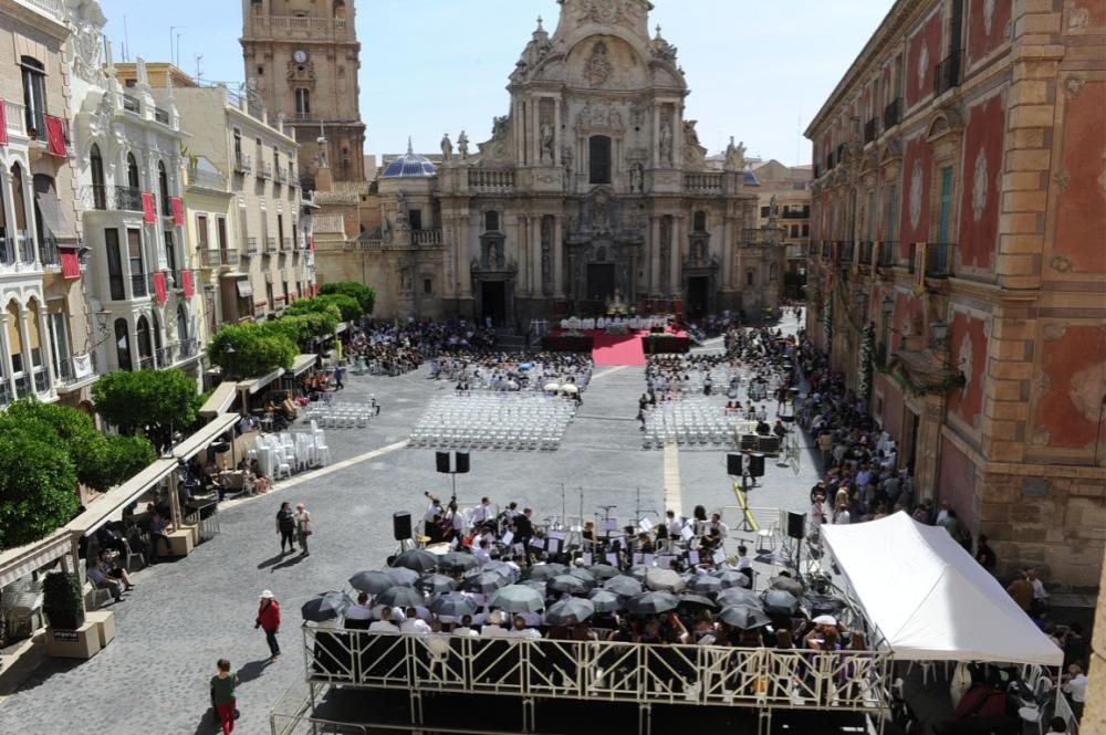 Coronación de la Virgen de la Soledad en la plaza Belluga