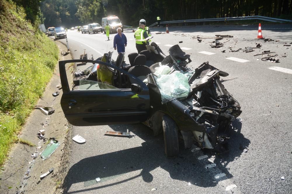 Accidente mortal en la N-550 en Pontevedra | Una mujer de 41 años fallece en una colisión