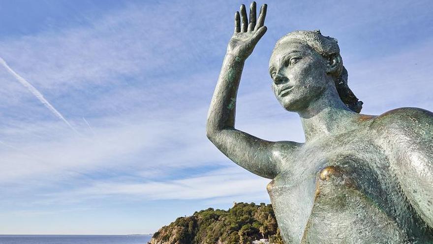 Monument a la Dona Marinera en Lloret de Mar.