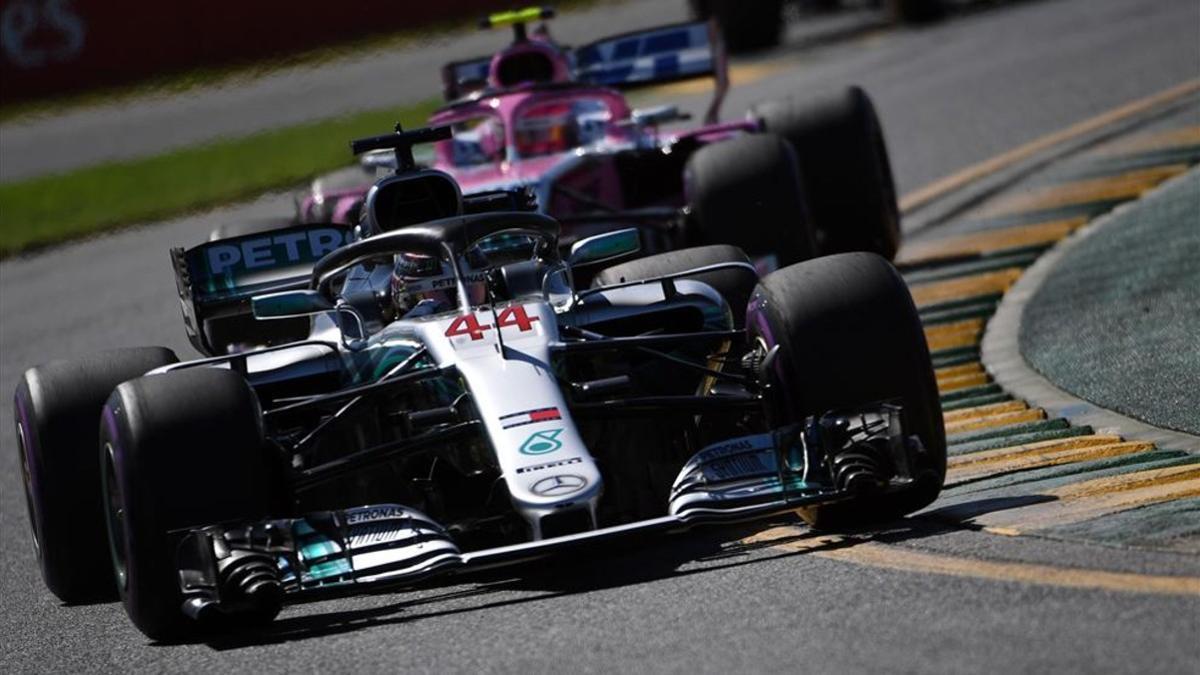 Hamilton, quinta 'pole' consecutiva en Albert Park