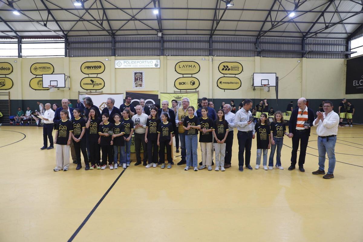 La celebración de los 60 años de deporte en el Colegio Virgen del Carmen, en imágenes La celebración de los 60 años de deporte en el Colegio Virgen del Carmen, en imágenes