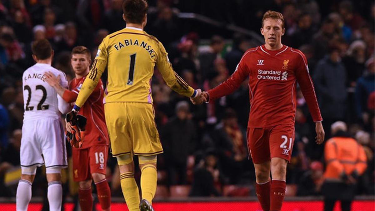 El Liverpool cerró el año con goleada en Anfield