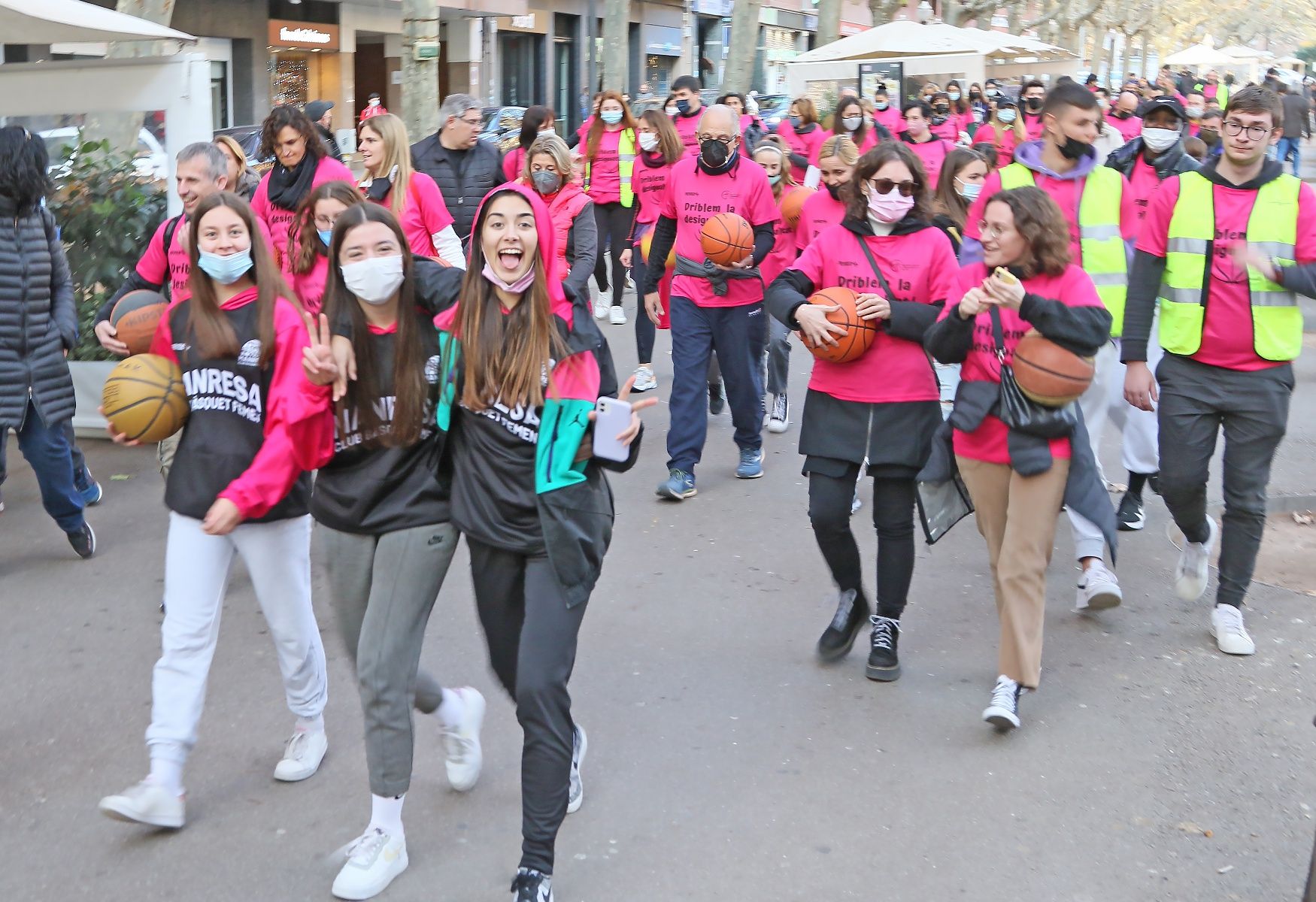 Manresa rebota en contra de la desigualtat en el bàsquet femení