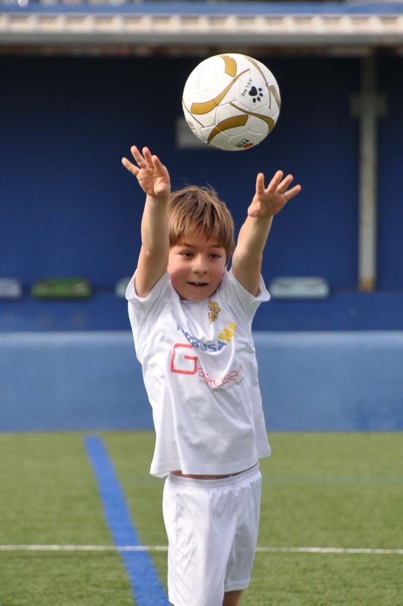 El fútbol base vuelve a sonreír