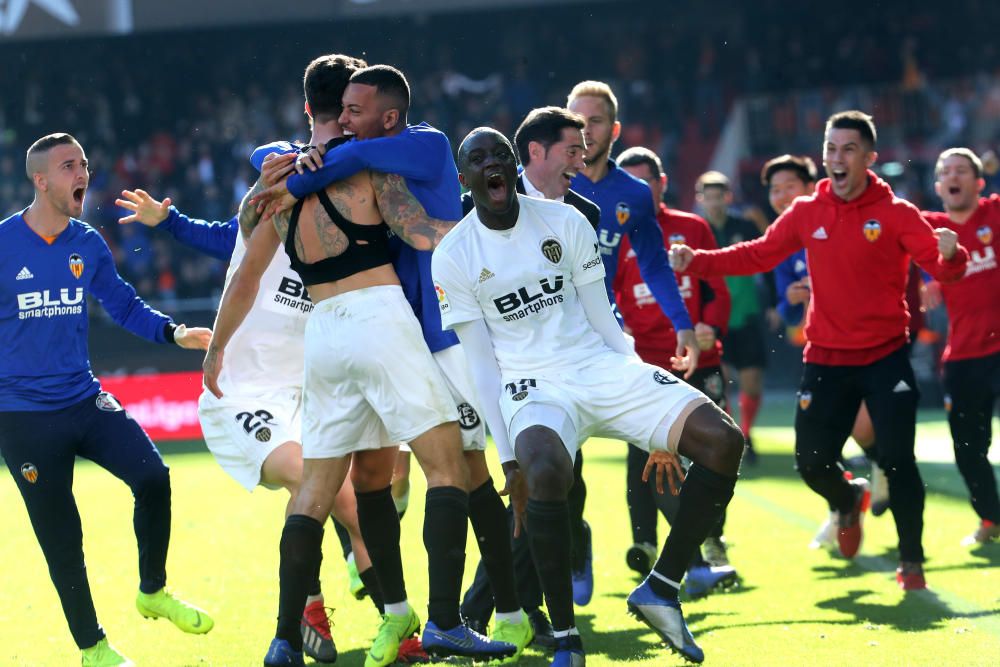 Valencia - Huesca, la celebración del gol de Picci