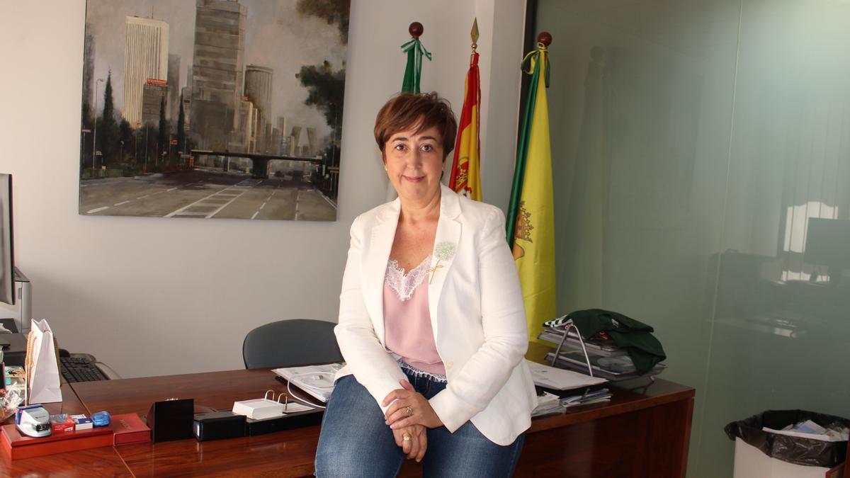Francisca Carmona, presidenta de la Mancomunidad de la Campiña Sur Cordobesa.