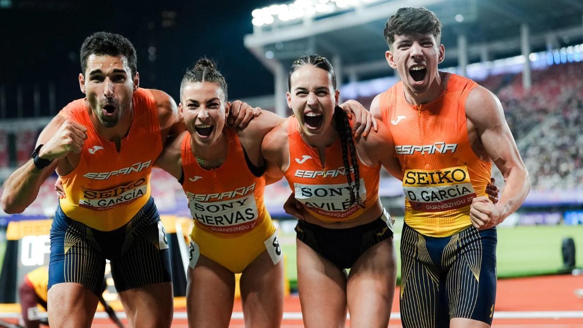 El 4x400 mixto, hace dos años en Guangzhou