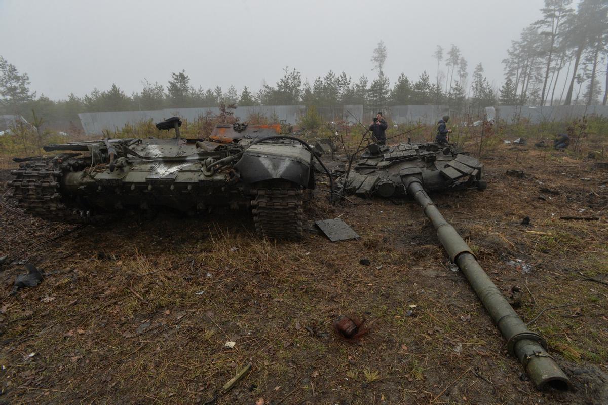 Un vídeo sembla que mostra soldats ucraïnesos rematant militars russos