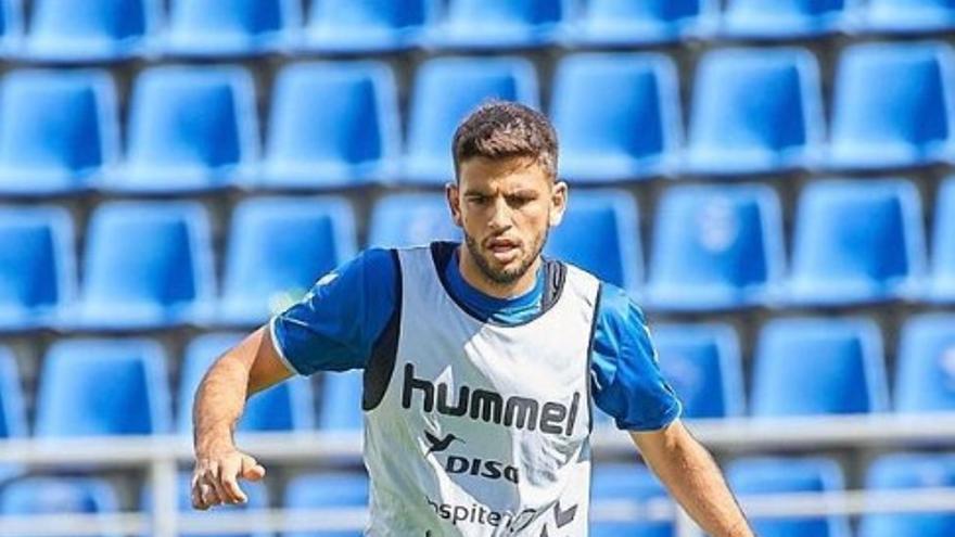 &quot;Está como un animal&quot;: el canterano del CD Tenerife que tiene a Aitor Sanz alucinado