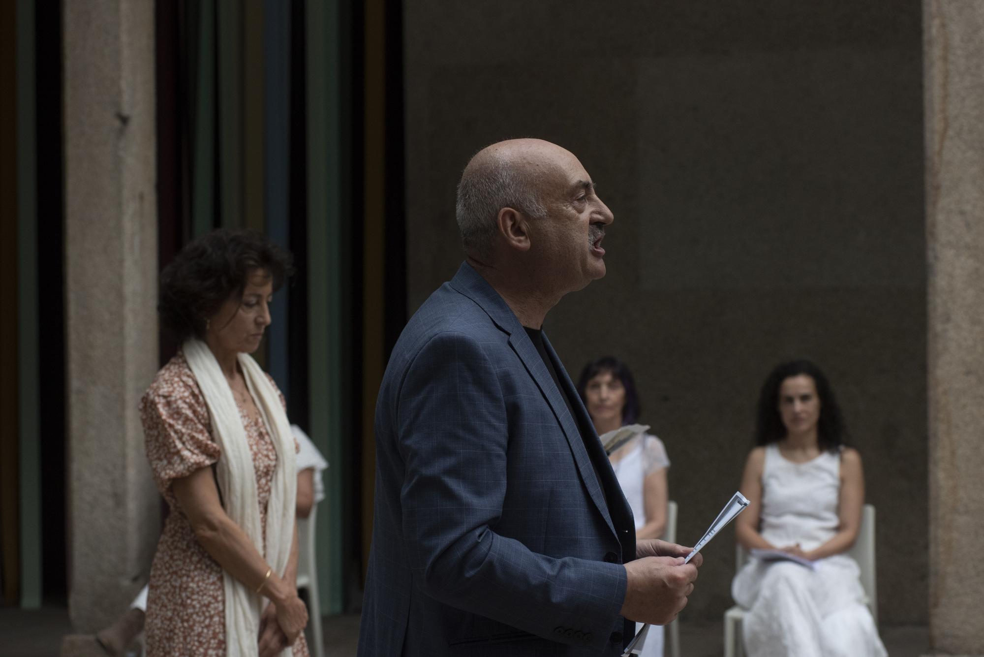 Acto poético musical de presentación 'Poemas guardados' de Lino Braxe en la Fundación Luis Seoane