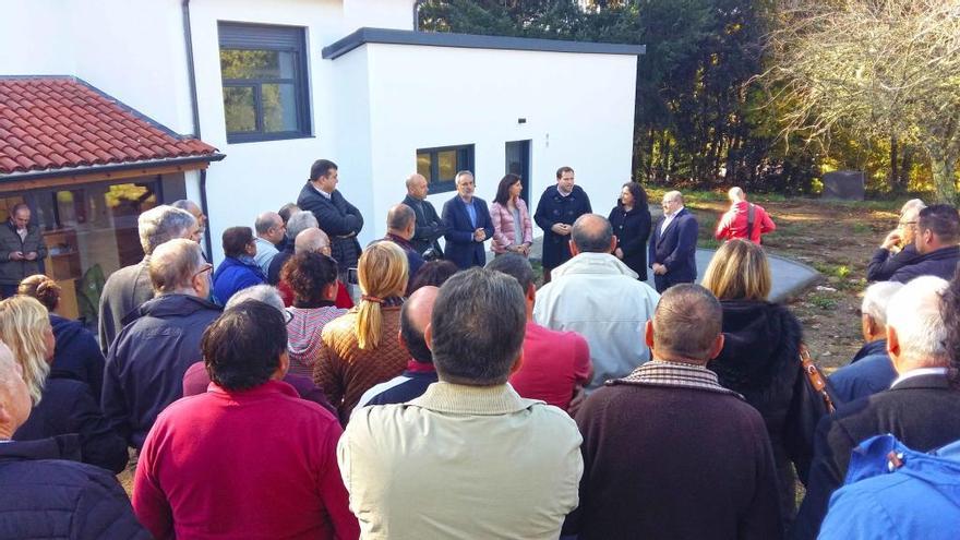 Un instante de la inauguración del Centro de Fauna de Carballedo, el pasado mes de noviembre.