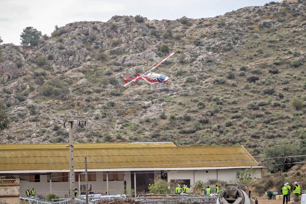 Instalación de torres eléctricas en Orihuela con h