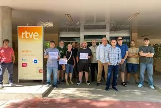 Protesta en la delegación de TVE en Murcia