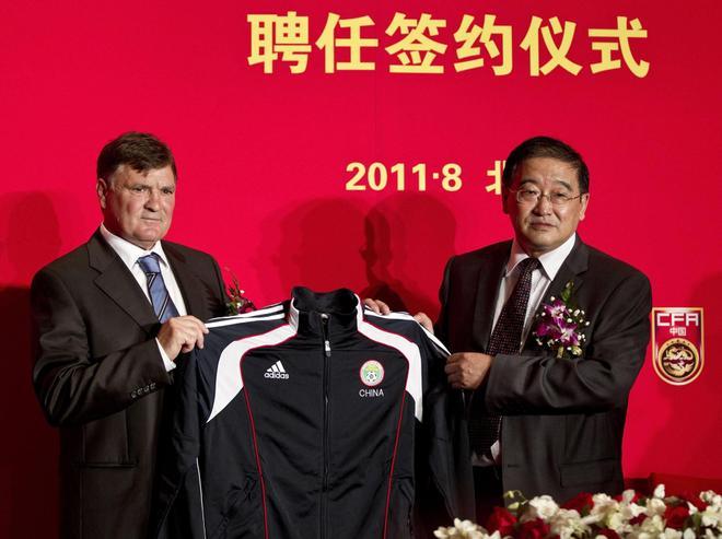 José Antonio Camacho, exentrenador de China: “Siempre te dicen que te tienes que adaptar a sus normas, yo lo intentaba pero ellos piensan que son los amos del mundo y no es fácil”