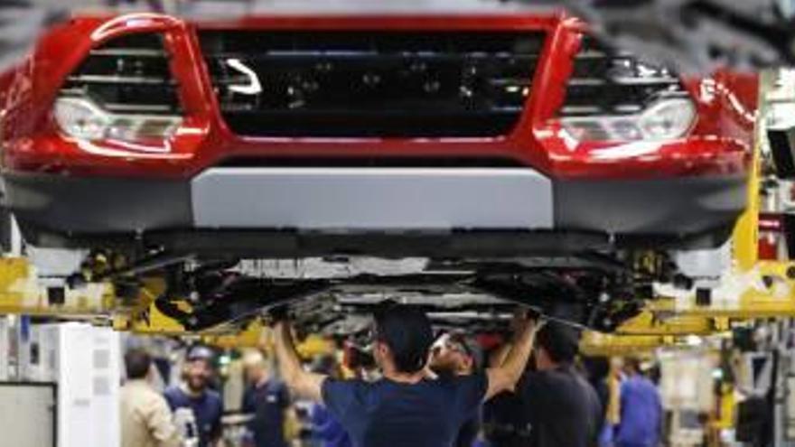 La nueva inversión de Ford prevé la fabricación  de dos motores y asegura un millar de empleos