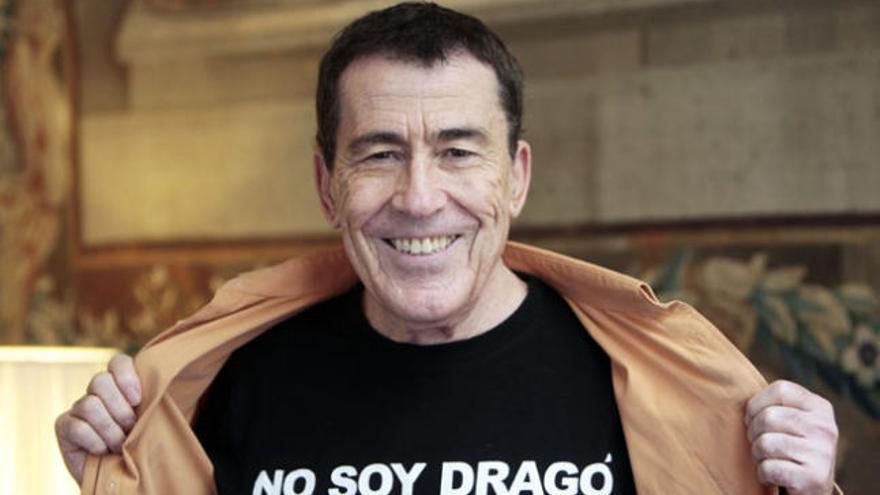 El escritor Emilio Sánchez Dragó.