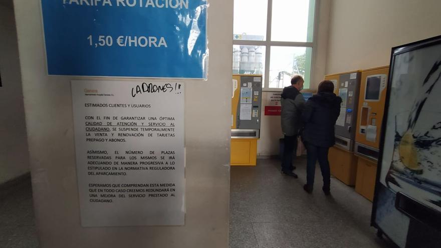 El parking del Hospital General elimina los bonos y cuadriplica el precio al personal