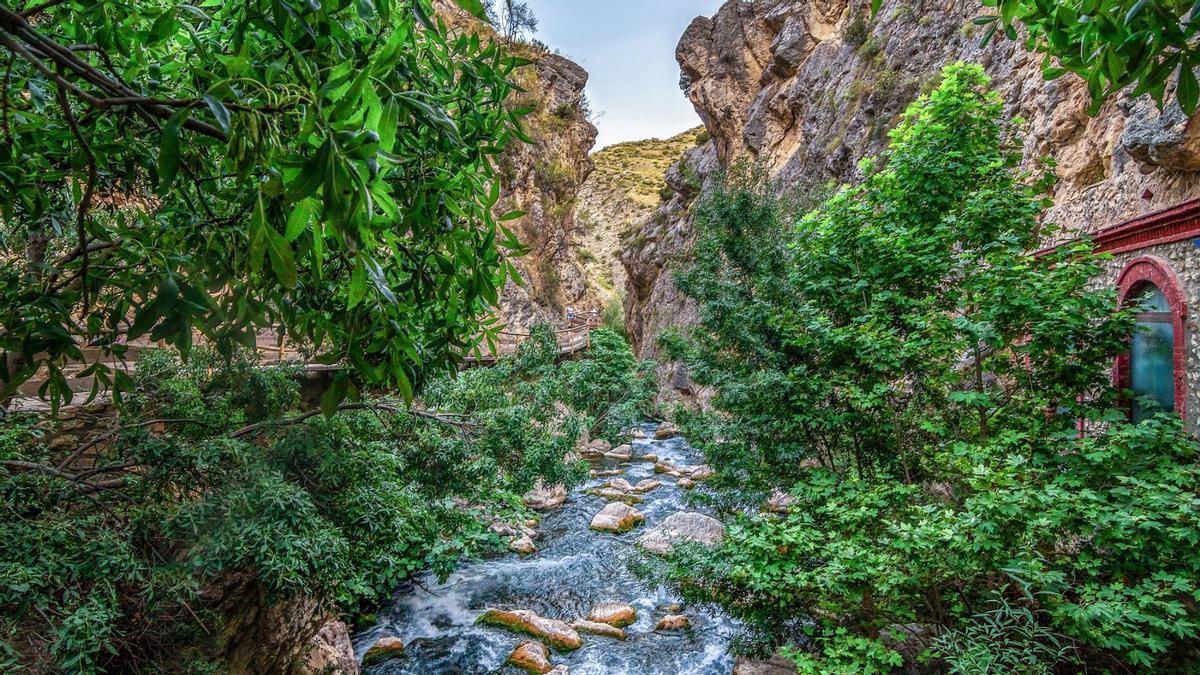 Es uno de los pueblos más desconocidos y bonitos de Granada