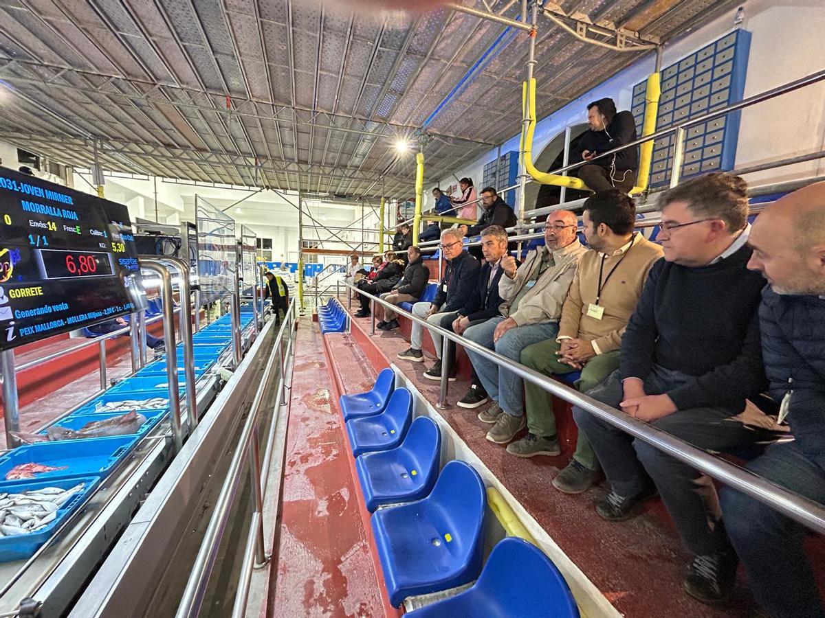 El conseller de Agricultura, Pesca y Medio Natural, Joan Simonet y el consejero canario, Narvay Quintero en su visita institucional