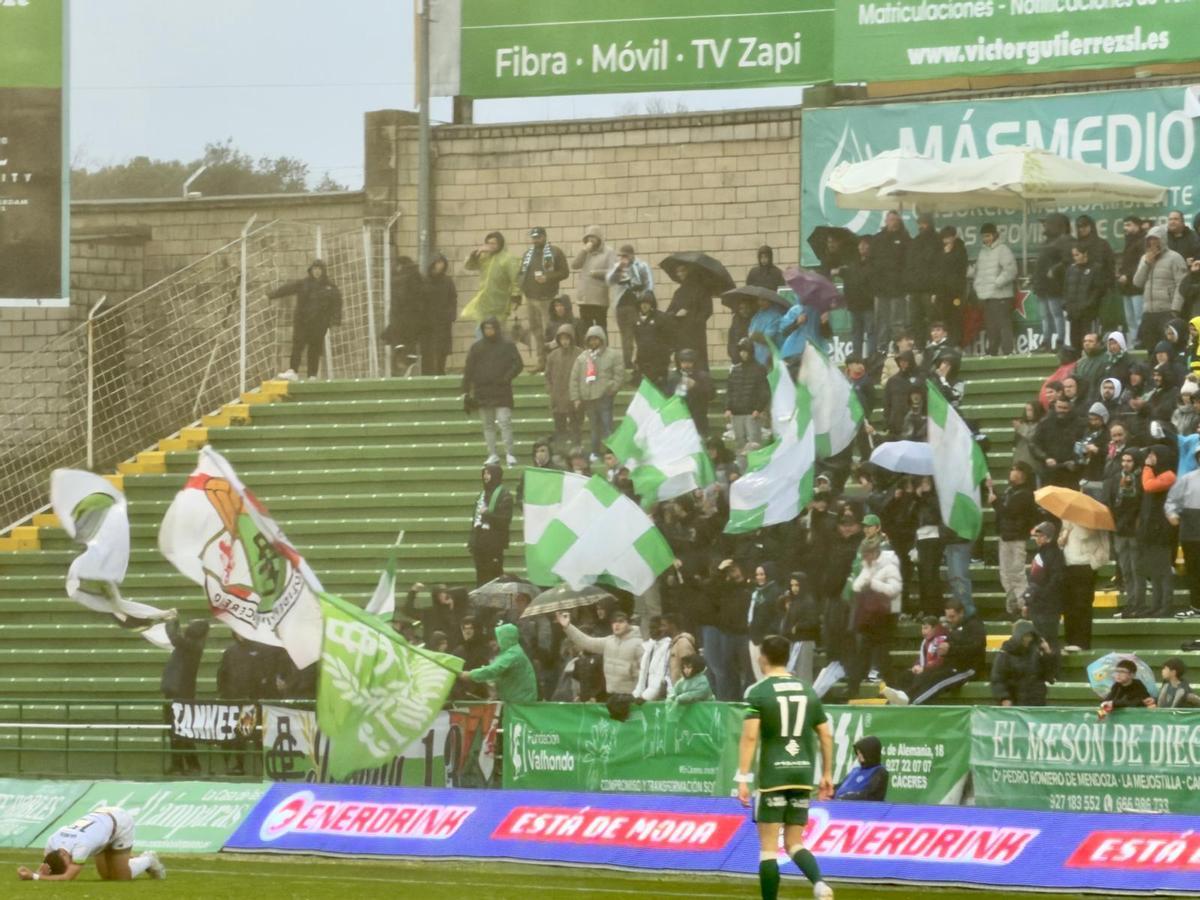 Las imágenes del Cacereño - Barakaldo