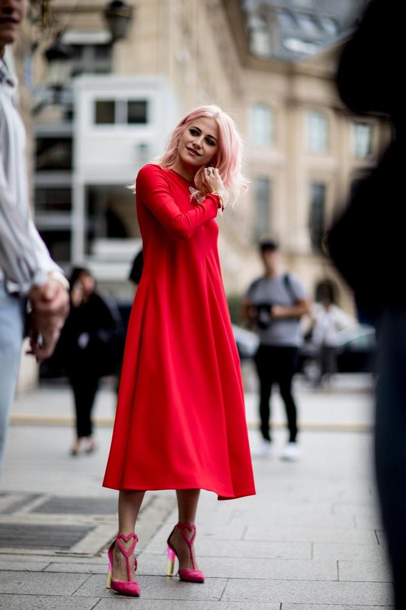 Street Style Alta Costura: zapatos corazón de Schiaparelli