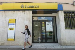 Correos eleva el 10% el precio de los envíos básicos