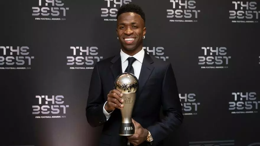 Vini y el fútbol español triunfan en los The Best