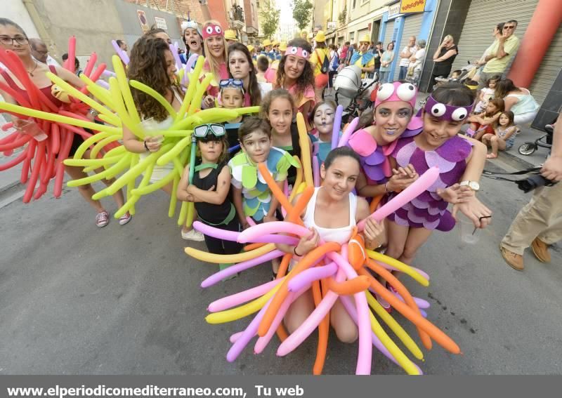 Las calles del Grao se llenan de fiesta