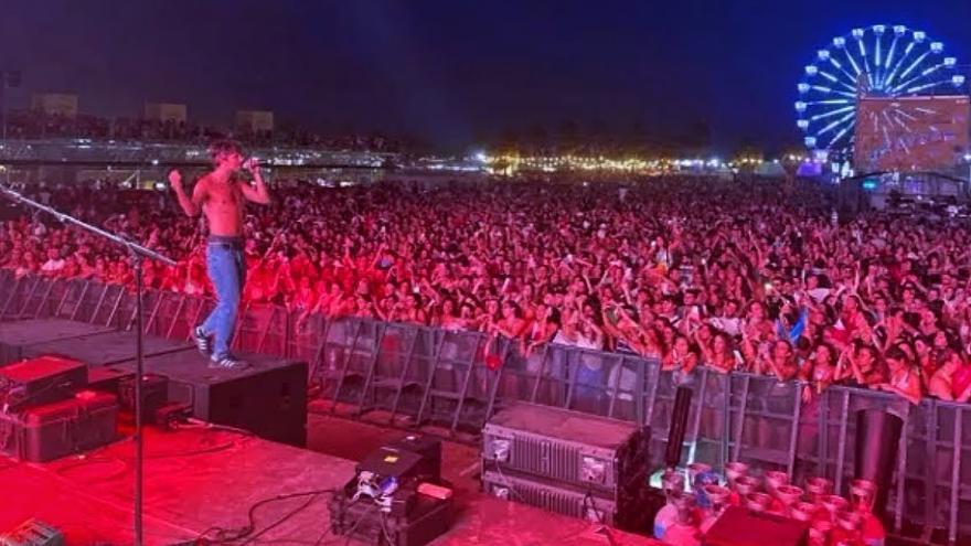 El &quot;Quédate&quot; de Quevedo sonará en directo en julio en Cullera