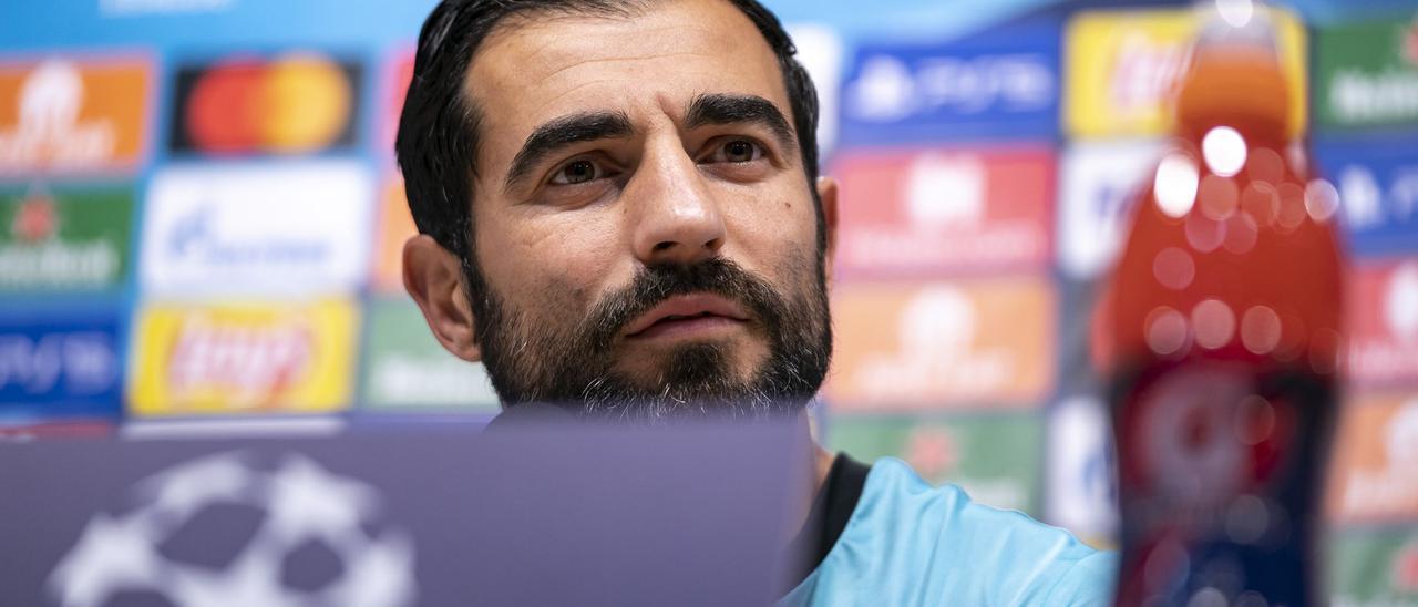 Raúl Albiol, durante la rueda de prensa de este martes en la Ciudad Deportiva del Villarreal CF.