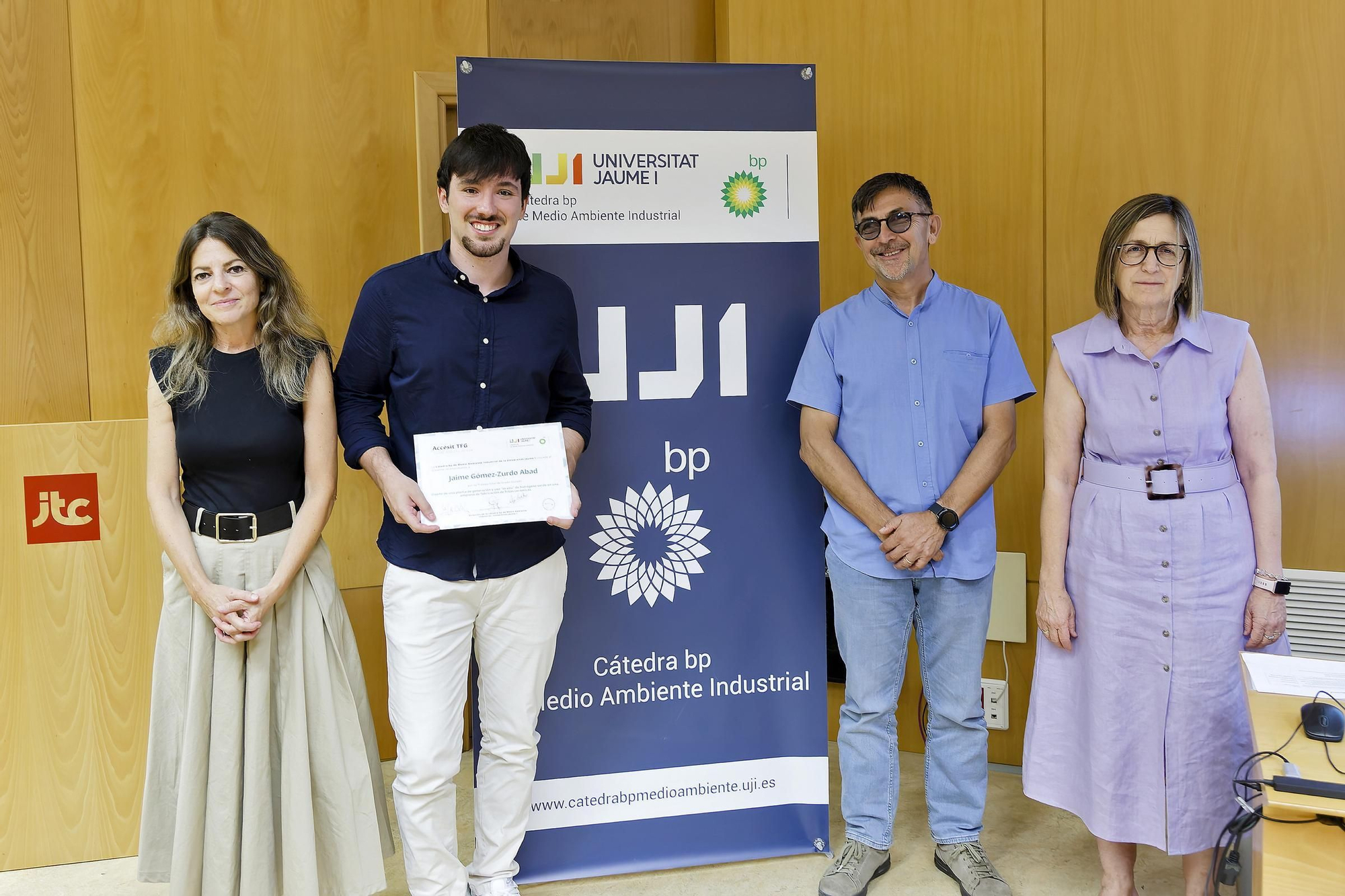 Premios Cátedra bp a Trabajos Final de Grado y Máster.