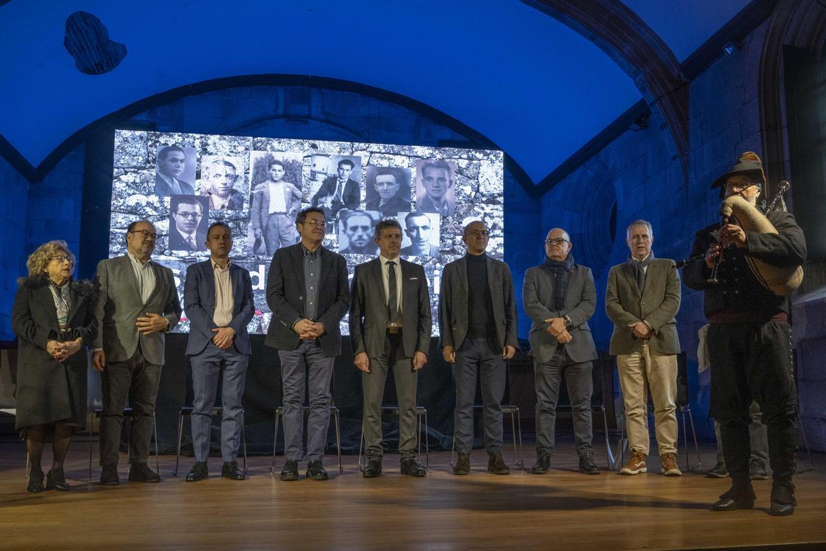 Autoridades que participaron en el acto de homenaje de Celanova.