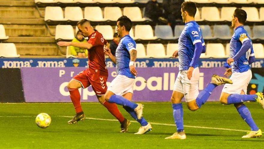 Un discutido penalti condena a un buen Castellón en Lleida (1-0)