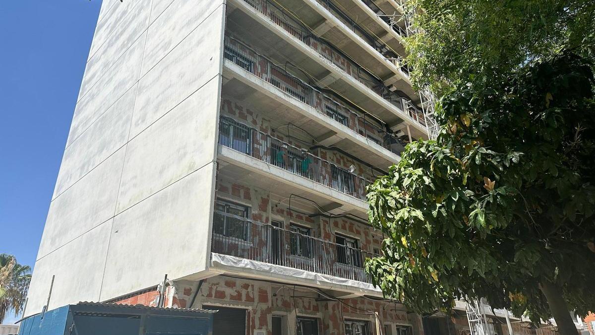 Edificio en construcción en El Campello