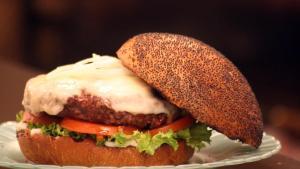 Las hamburguesas gourmet intentan hacerse un hueco en un mercado dominado por Burger King y McDonalds.