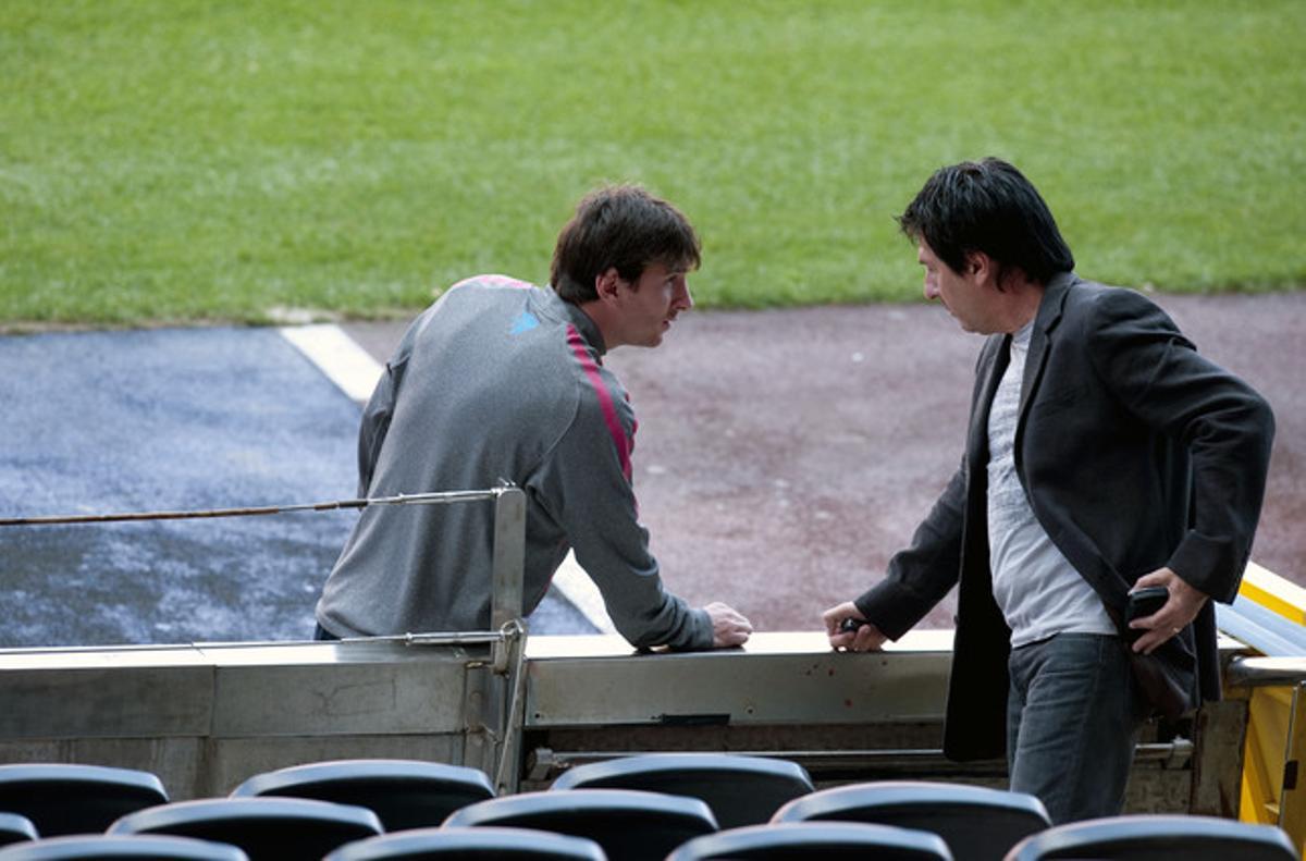 Messi i el seu pare, al Camp Nou, el 2011.