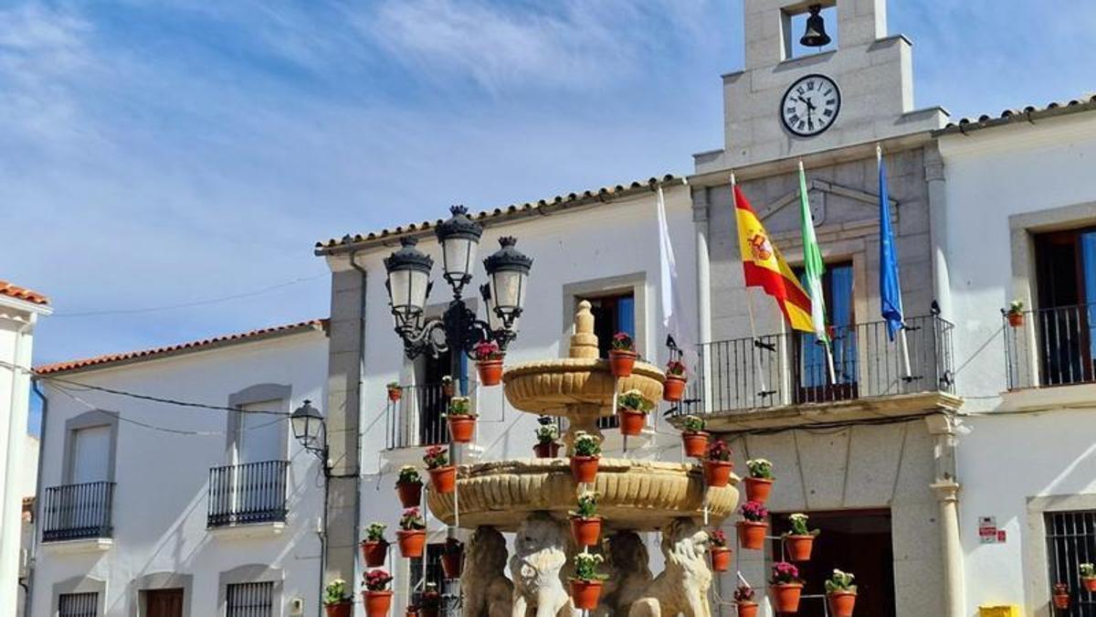 Fachada del Ayuntamiento de Torrecampo.