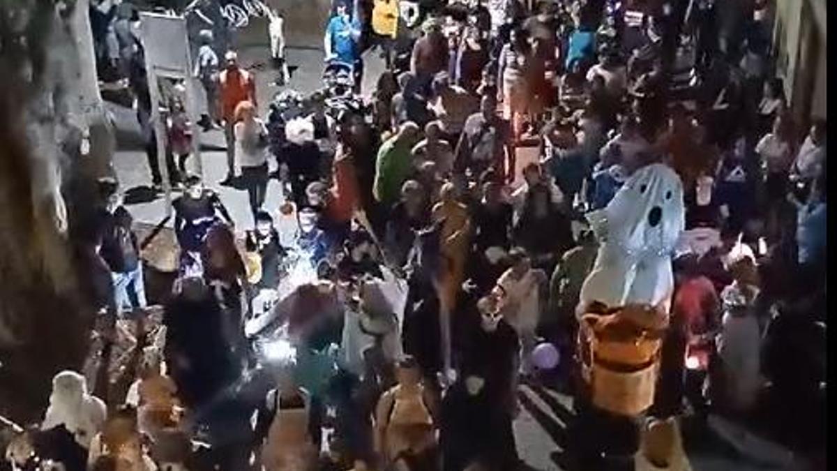 Cabalgata de Halloween en San Andrés.