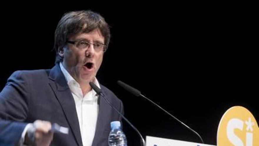 El president Carles Puigdemont, ahir, en l&#039;acte a Badalona.